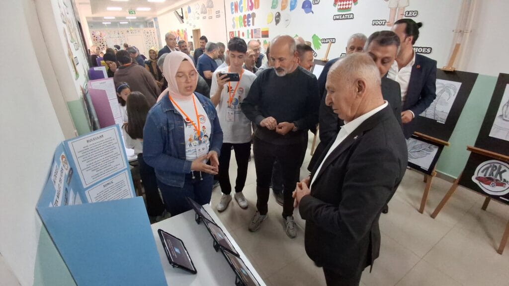 Beypazarı (BİLSEM) Bilim ve Sanat Merkezi fuarı açıldı – Birlik Haber Ajansı