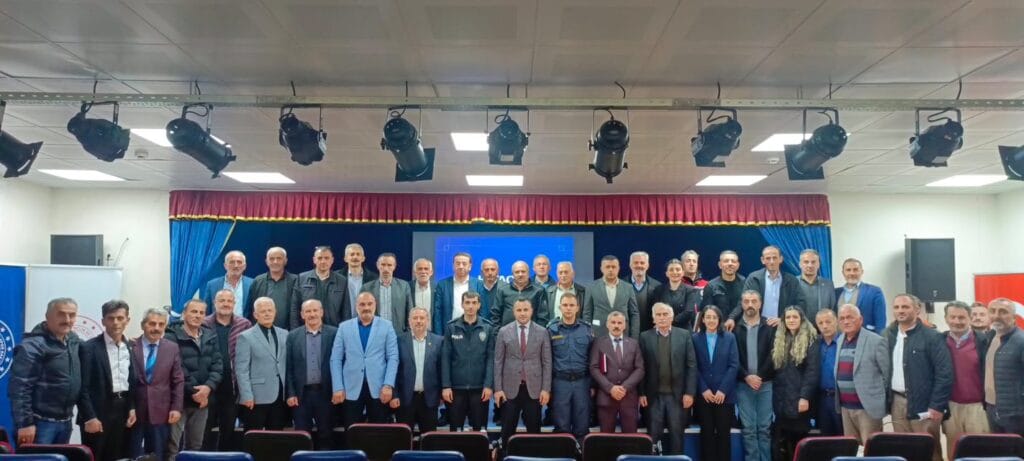 Vakfıkebir’de muhtarlara seminer verildi – Birlik Haber Ajansı