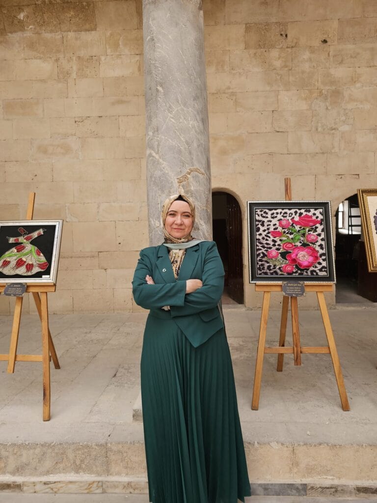 Sanatla sabır, tel ile terapi: Kezban Arslan’ın el sanatlarına adanmış hikâyesi – Birlik Haber Ajansı