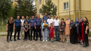 Kayseri’de Fatma’ya unutulmaz polis sürprizi: “Bir hayal, bir gülümseme” – Birlik Haber Ajansı