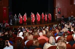 Ankara’da Anneler Günü coşkusu: Büyükşehir’den renkli etkinlikler – Birlik Haber Ajansı