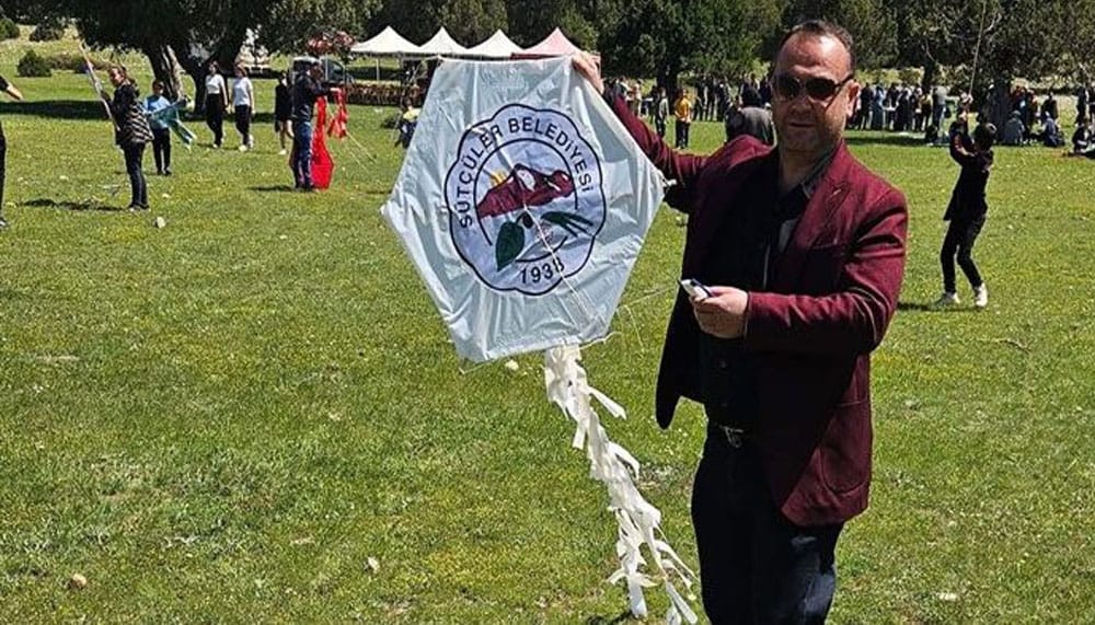 Sütçüler Zengi Yaylası’nda uçurtma şenliği – Birlik Haber Ajansı