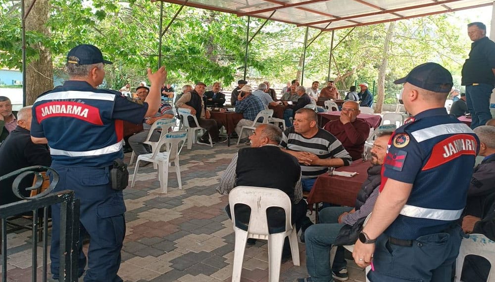 Sarıidris’te jandarmadan trafik güvenliği seferberliği – Birlik Haber Ajansı