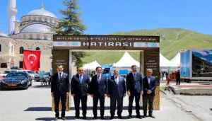 Cumhurbaşkanı Başdanışmanı Demiröz’den Bitlis’e ziyaret – Birlik Haber Ajansı