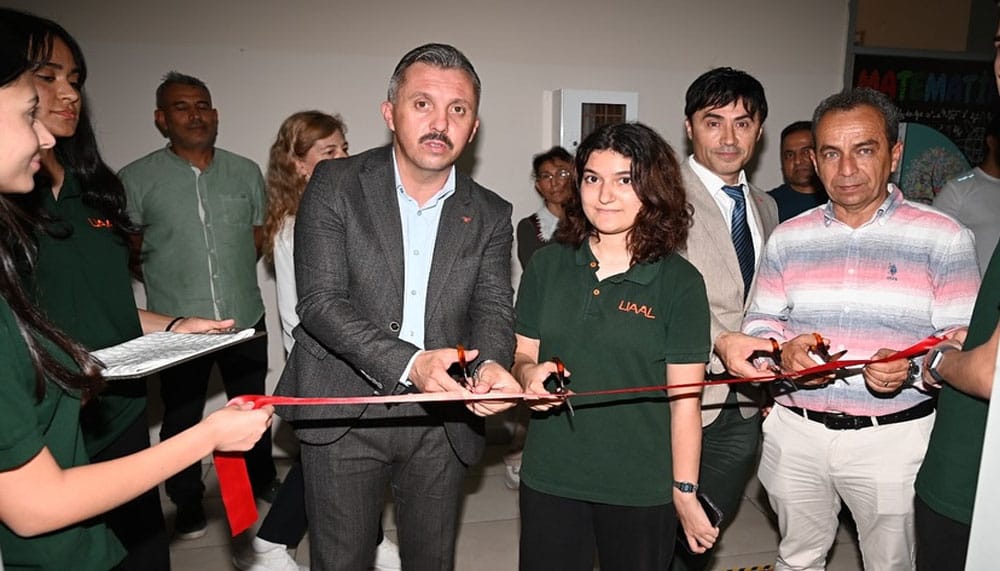 Ünal Aysal Anadolu Lisesi’nde bilgisayar sınıfı açıldı – Birlik Haber Ajansı