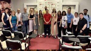 Gazetecilere yabancı dil desteği – Birlik Haber Ajansı