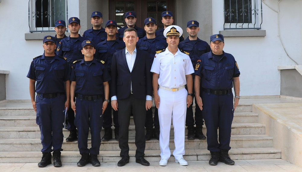 Kaymakam Ürkmezer’den sahil güvenlik personeline veda ve teşekkür – Birlik Haber Ajansı