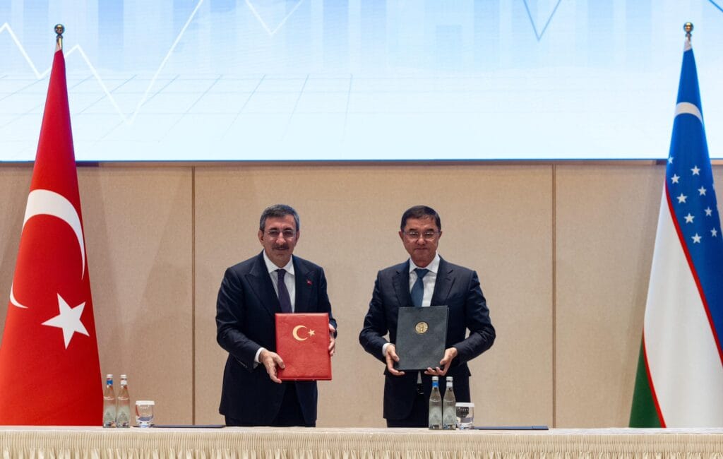 Türkiye ile Özbekistan arasındaki ticaret hedefi 5 milyar dolar – Birlik Haber Ajansı