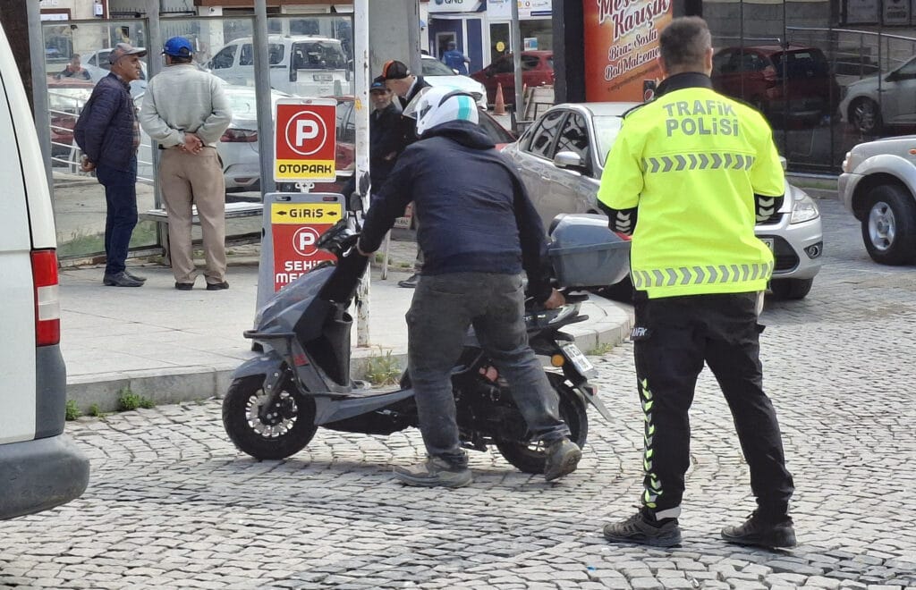 Beypazarı’nda trafik ve kimlik denetimleri sürüyor – Birlik Haber Ajansı