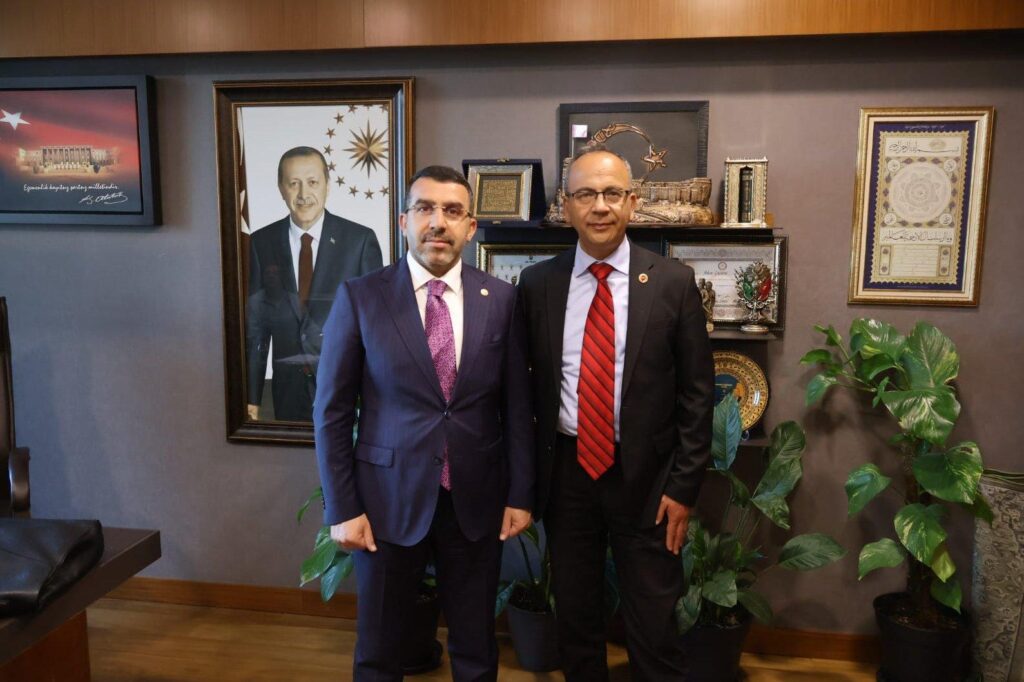 Kars 3. Noteri Timuçin Timur’dan Milletvekili Adem Çalkın’a ziyaret – Birlik Haber Ajansı