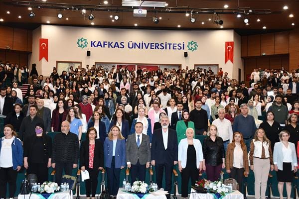 Kafkas Üniversitesinde “5 Mayıs Ebeler ve 12 Mayıs Hemşireler Günü” kutlandı – Birlik Haber Ajansı