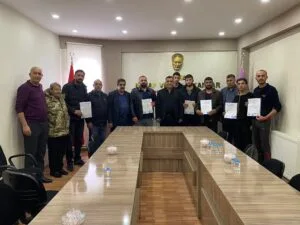 Kars’ta Meslek Belgesi seferberliği: 16 branşta belgeler teslim edildi – Birlik Haber Ajansı