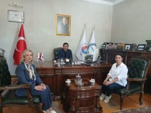 Kızılay Kars Şube Başkanı Kübra Hüryurt’tan Kadir Bozan’a ziyaret – Birlik Haber Ajansı