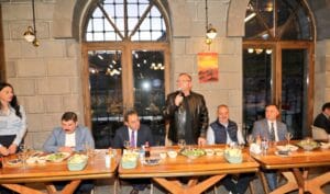 Kars Valisi Ziya Polat, 7. Akıl ve Zeka Oyunları Türkiye Finali katılımcılarını ağırladı – Birlik Haber Ajansı