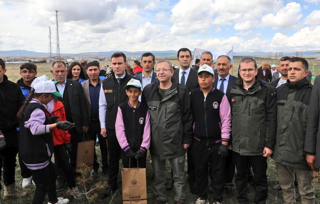 Kars’ta “Meyve Ormanı Fidan Dikimi” etkinliği düzenlendi – Birlik Haber Ajansı
