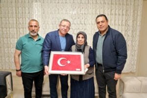 Vali Ziya Polat’tan Anneler Günü’nde şehit annelerine anlamlı ziyaret – Birlik Haber Ajansı