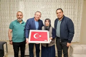 Vali Ziya Polat’tan Anneler Günü’nde şehit annelerine anlamlı ziyaret – Birlik Haber Ajansı