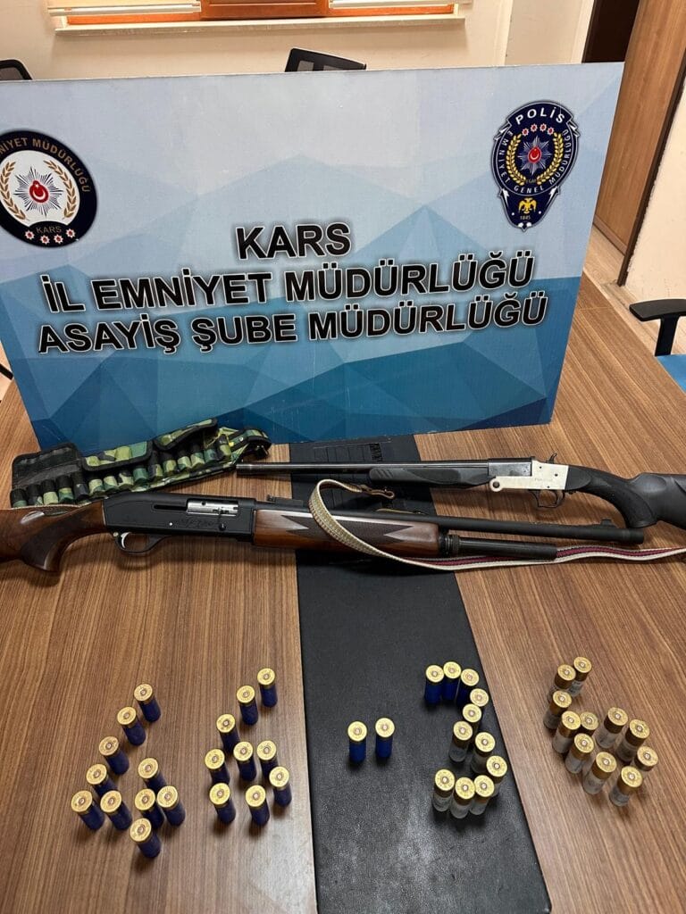 Kars’ta operasyonlarda silahlar ve mühimmatlar ele geçirildi – Birlik Haber Ajansı