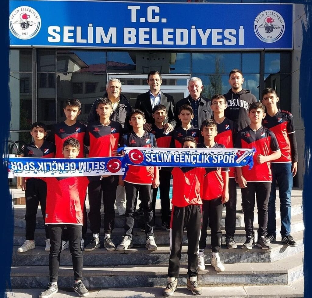 Selim U15 şampiyon takımından Başkan Barış Koç’a anlamlı ziyaret! – Birlik Haber Ajansı