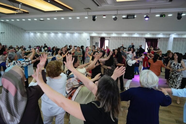 Kars’ta Anneler Günü etkinliği düzenlendi – Birlik Haber Ajansı