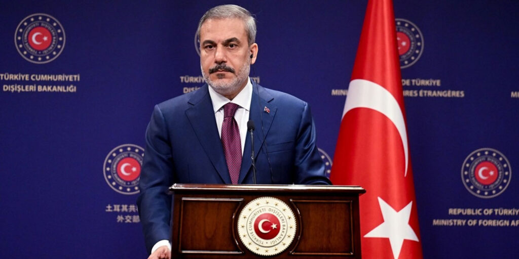 Hakan Fidan Kiev’de trende konuştu: “Her iki taraf da ateşkes istiyor” – Birlik Haber Ajansı