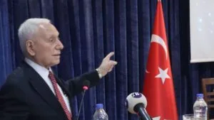 Prof. Dr. Mehmet Haberal’dan Türkçe’ye vefa ve vizyon: Bir milleti millet yapan dildir – Birlik Haber Ajansı