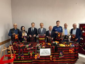 Şalpazarı HEM 2024-2025 Yıl Sonu Sergisi yine farkını gösterdi – Birlik Haber Ajansı