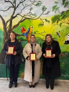 Emekliye ayrılan usta öğreticilere veda töreni düzenlendi – Birlik Haber Ajansı