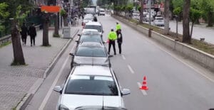 Burdur’da geniş çaplı trafik uygulamasında 25 araca ceza geldi 15 araç trafikten men edildi – Birlik Haber Ajansı