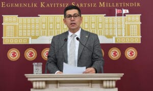 Chp Milletvekili Halıcı iki mühendisin intiharını meclise taşıdı – Birlik Haber Ajansı