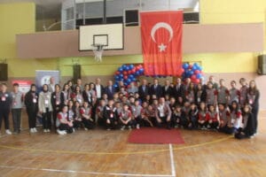 “TÜBİTAK 4006 B Bilim Fuarı”nda geleceğin bilim insanları göz kamaştırdı – Birlik Haber Ajansı