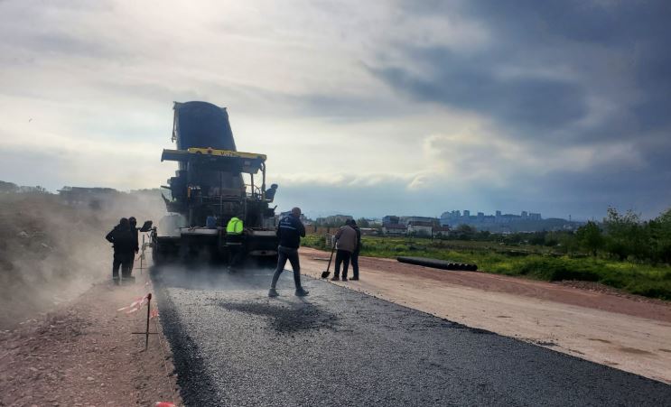 Kocaeli Büyükşehir’den Kartepe’de asfalt hamlesi – Birlik Haber Ajansı
