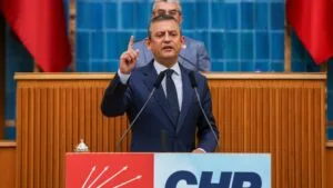Özgür Özel: Emekliye gerçekçi bir seyyanen zam, asgari ücretliye de ara zam şart – Birlik Haber Ajansı