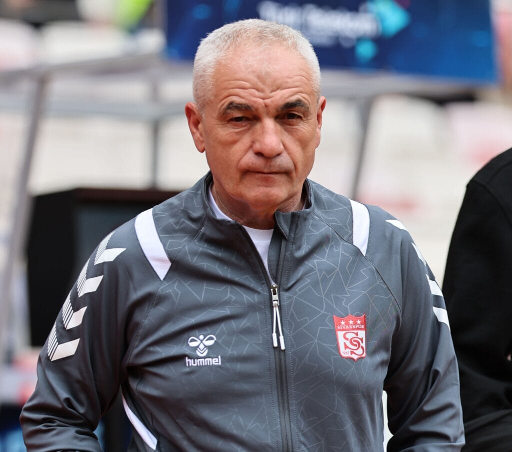 Çalımbay: “Hiçbir futbolcu kendini kötü gösterecek bir şey yapmaz” – Birlik Haber Ajansı