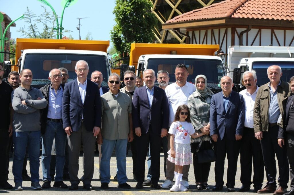 Rize Belediyesi 24 yeni makine ve aracı daha bünyesine kattı – Birlik Haber Ajansı