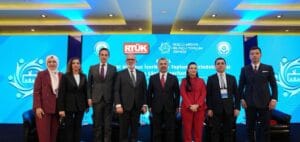 “Medyadaki Olumsuz İçeriklerin Toplum Üzerindeki Etkisi ve Çözüm Önerileri” Paneli Ankara’da gerçekleştirildi – Birlik Haber Ajansı