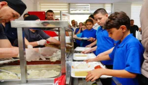 Balıkesir’de öğrenciler bu lokantaları çok sevdi… 30 TL’ye 3 çeşit yemek! – Birlik Haber Ajansı