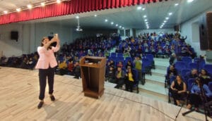 Korkuteli Belediyesi’nden öğrencilere iki oturumluk farkındalık semineri – Birlik Haber Ajansı