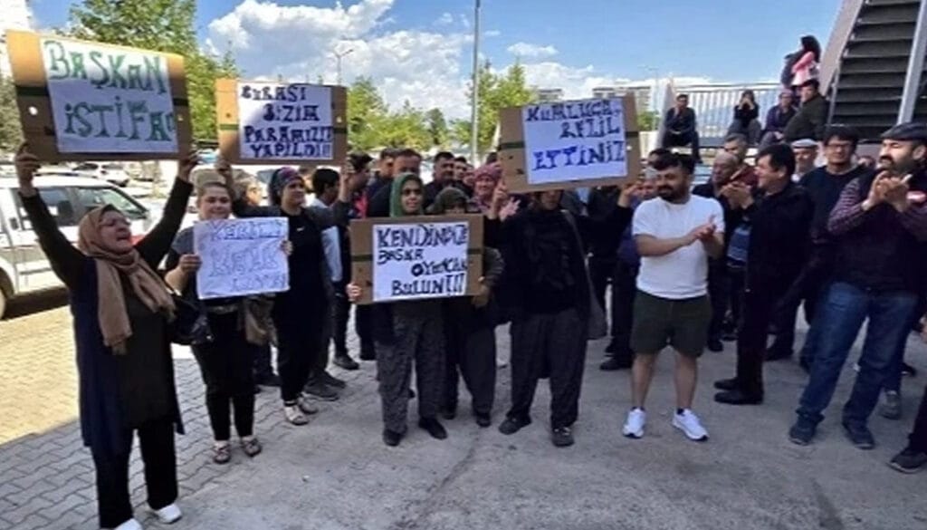 Kumluca Pazaryeri’nde esnaf-belediye gerilimi! – Birlik Haber Ajansı