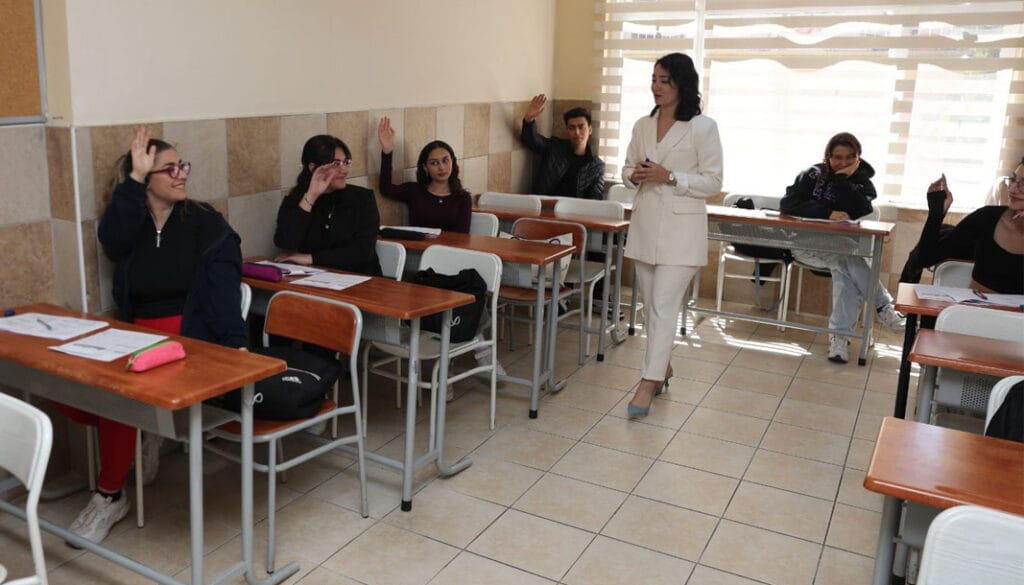 ATABEM’in üniversite adayları sınava sıkı hazırlanıyor