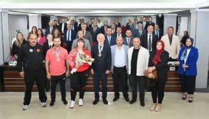 Başkan Başdeğirmen: Fatmagül’ün başarısı Isparta’mızın gururu – Birlik Haber Ajansı