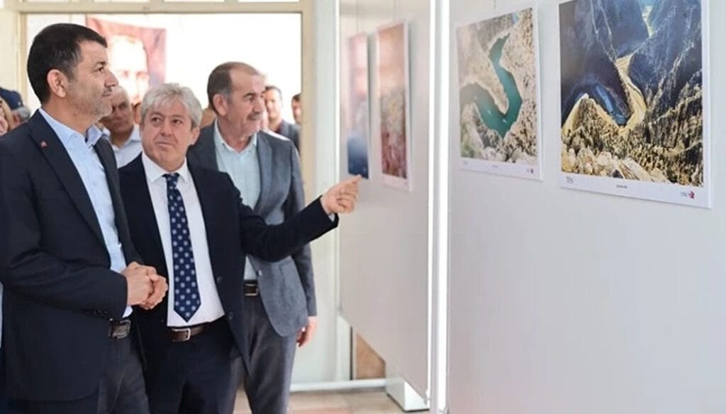 Denizli Büyükşehir ve LAFOT’tan ortak sergi: Su hikâyeleri – Birlik Haber Ajansı