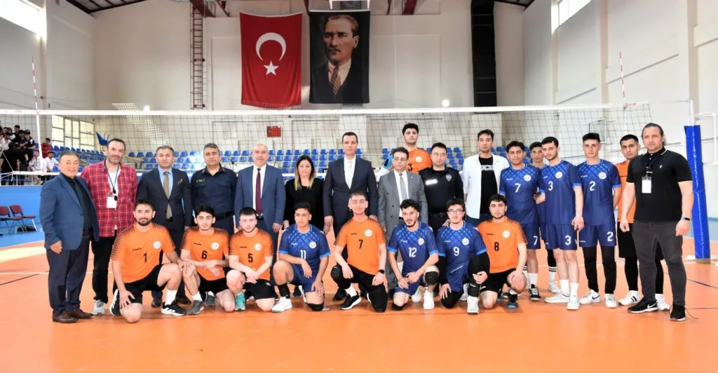 Şalpazarı Meslek Yüksek Okulu finalde – Birlik Haber Ajansı