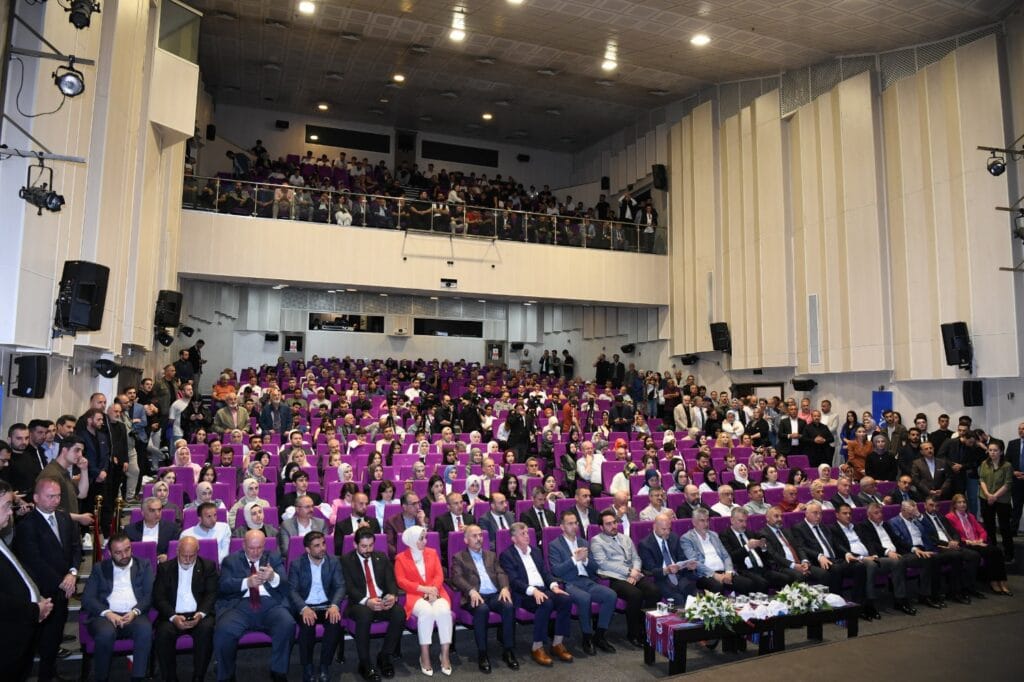 Süleyman Soylu Trabzon’da gençlerle buluştu – Birlik Haber Ajansı