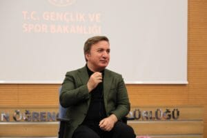 Vali Aydoğdu, Erzincan’da öğrencilere yönelik projeleri tanıttı – Birlik Haber Ajansı