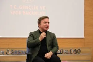 Vali Aydoğdu, Erzincan’da öğrencilere yönelik projeleri tanıttı – Birlik Haber Ajansı