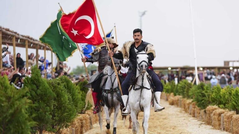 7. Etnospor Kültür Festivali renkli kapanış töreniyle sona erdi – Birlik Haber Ajansı