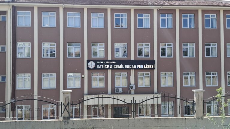 Beypazarı'nda ve Güdül'de LGS başladı