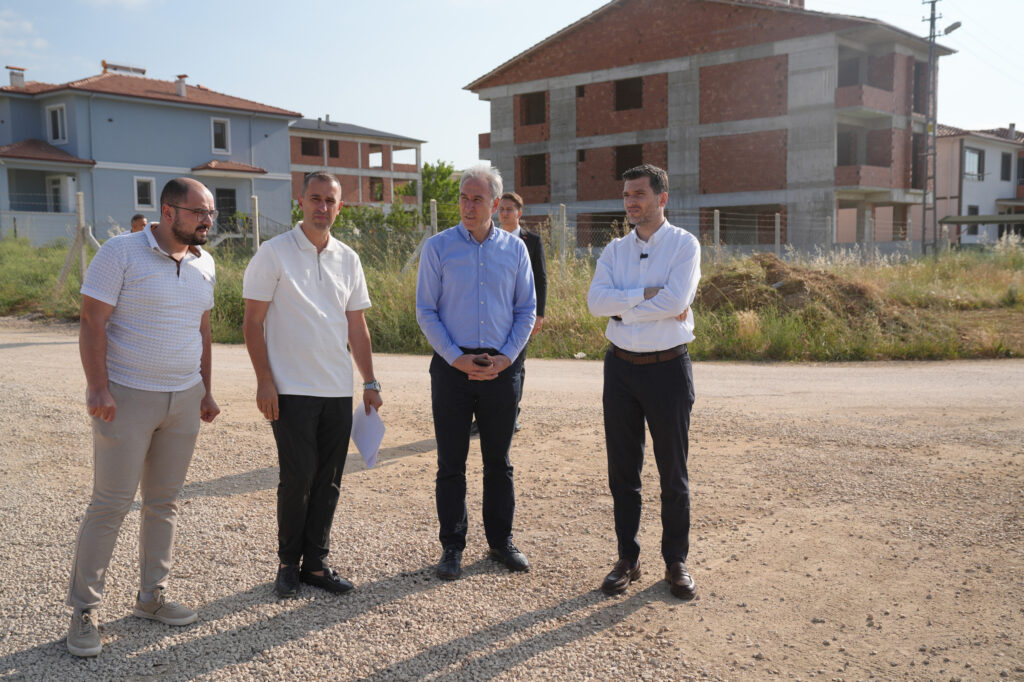 Erbaa Belediyesi iki mahalle arasında bölünmüş yol çalışması başlattı – Birlik Haber Ajansı