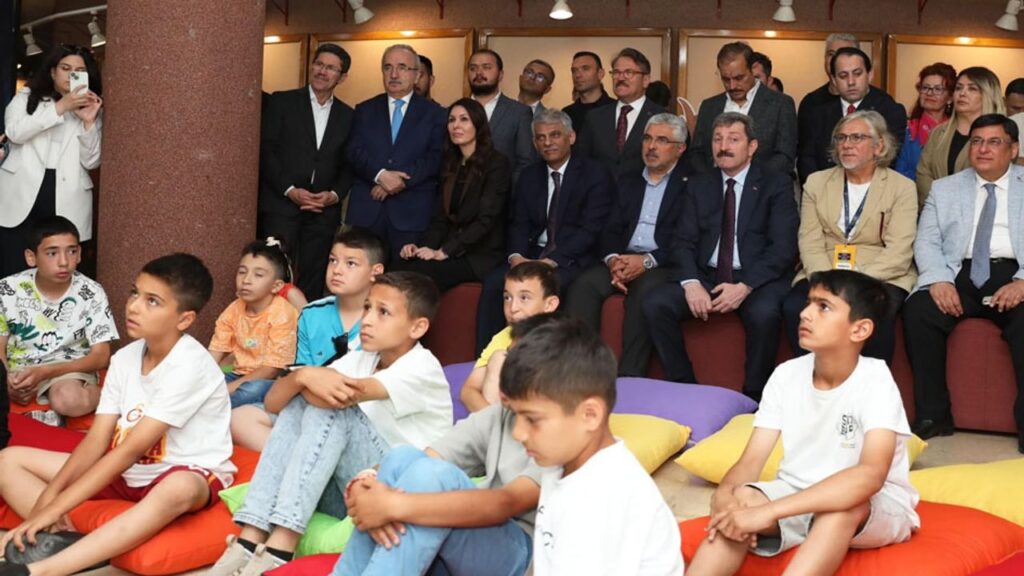 Samsun’da yaratıcı atölyelerle festival coşkusu sürüyor – Birlik Haber Ajansı